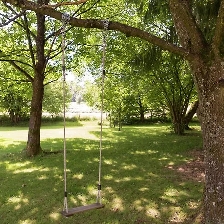 Rustic In Jevigne Vakantiehuis