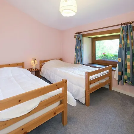 Quaint In Jevign With Terrace Vakantiehuis Lierneux